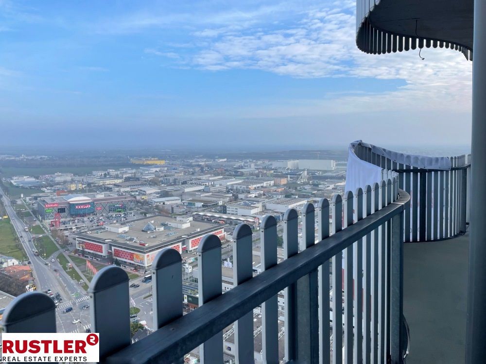 **3-Zimmer Eigentums-Hit Perfekt angebunden & mit Weitblick über Wien aus dem 32. Stock**