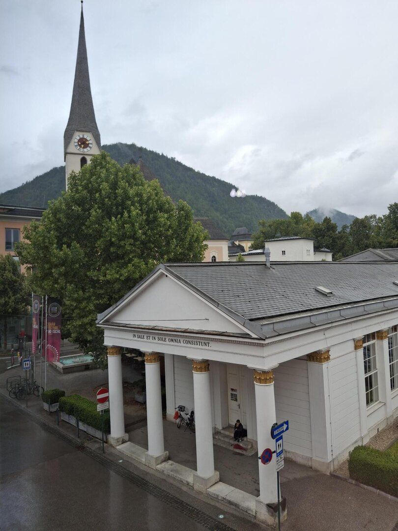 Bad Ischl - Zentrum, 5 Zimmer Wohnung mit franz. Balkon