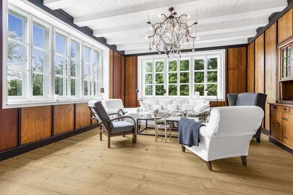 Exklusive Luxusvilla im Wienerwald - Sommerfrische der Extraklasse