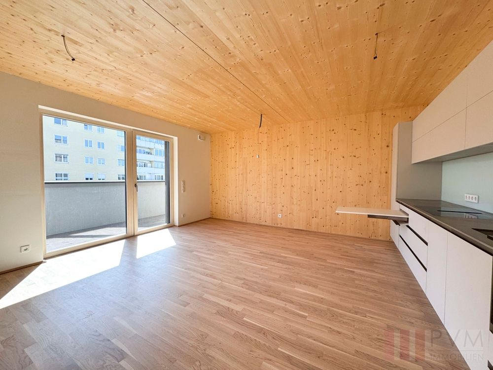 2 - ZIMMER MIT BALKON // TEILMÖBLIERT // ERSTBEZUG