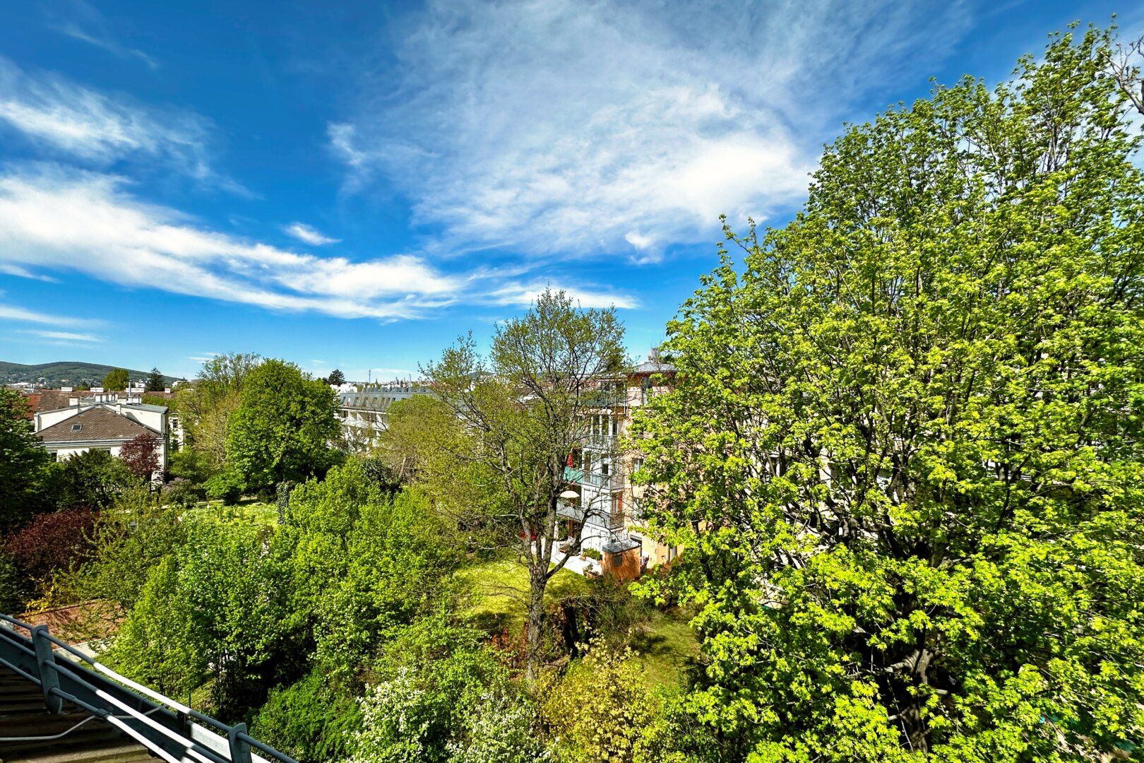 Ruhig gelegene 2 Zimmer Wohnung mit Grünblick in Schönbrunn Nähe