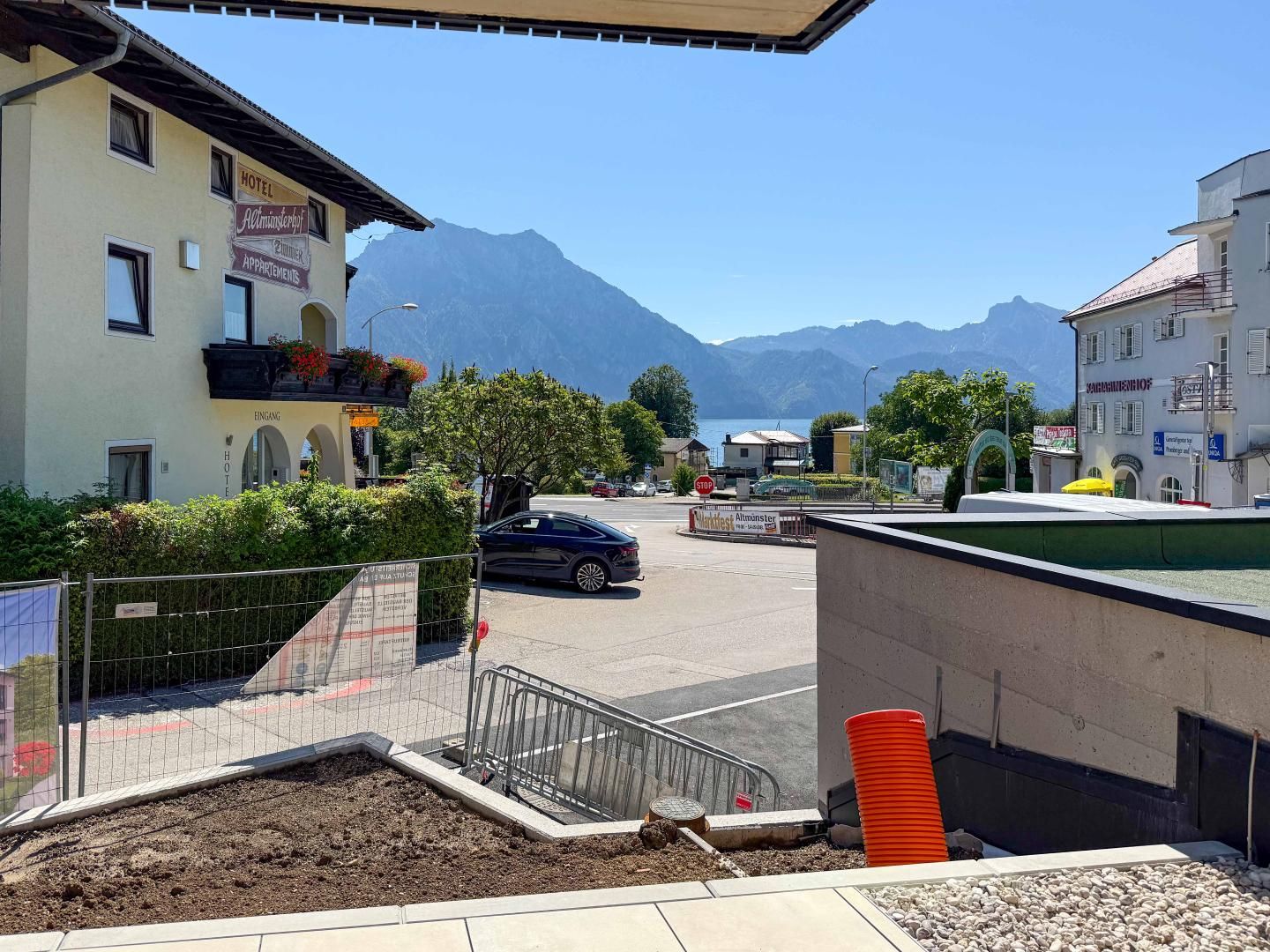 wenige Schritte zum See und ins Zentrum - Haus am See - Neubauwohnung in Altmünster