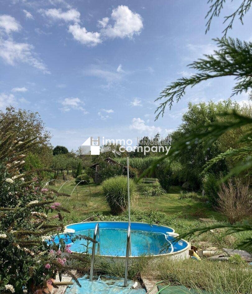 Thermenregion: Wohnhaus mit Garten, Pool und Carport - mit viel Potenzial!