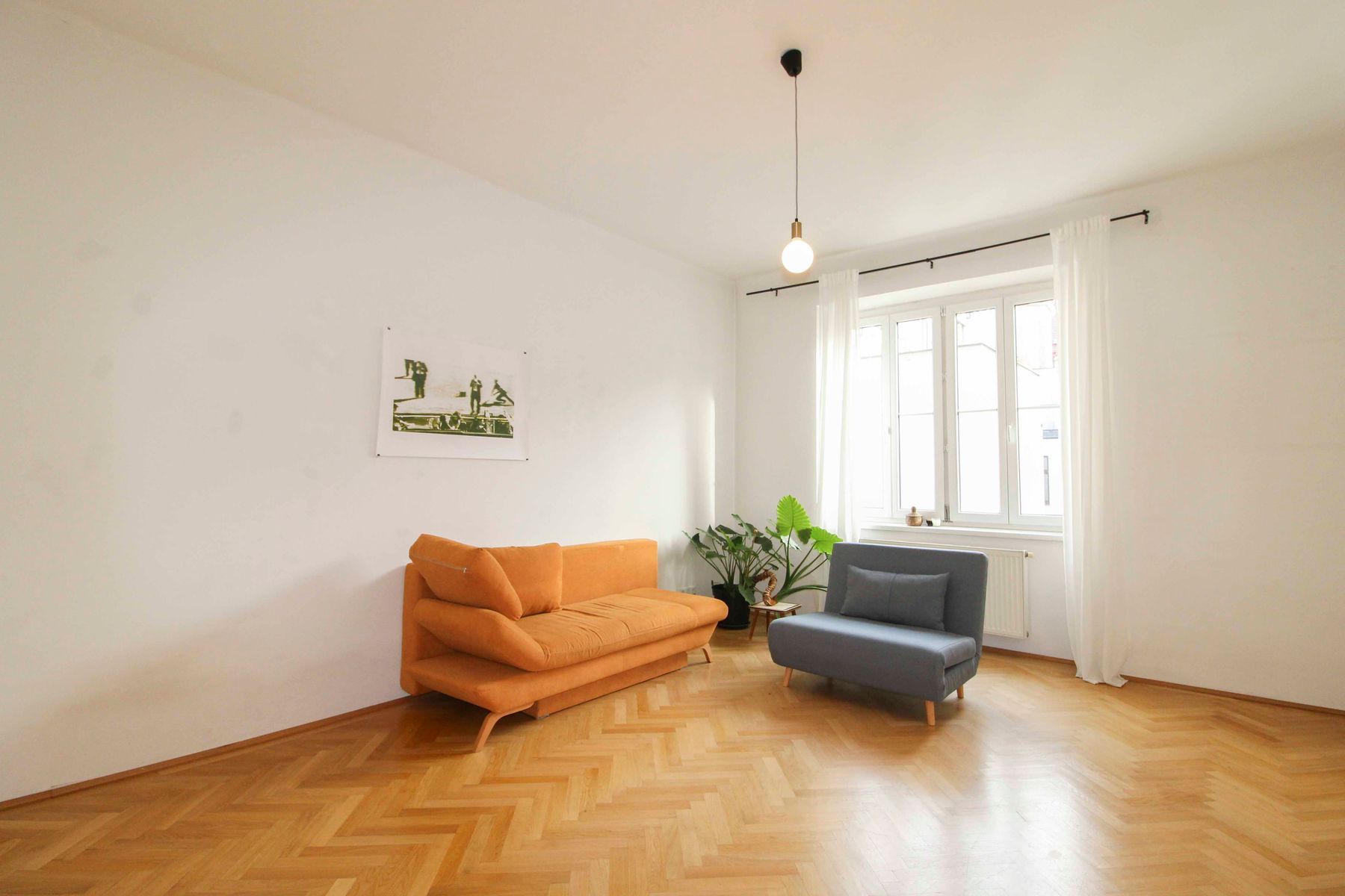 Ort der Gemütlichkeit: Helle 2-Zimmer-Altbauwohnung in beliebter Innenstadtlage