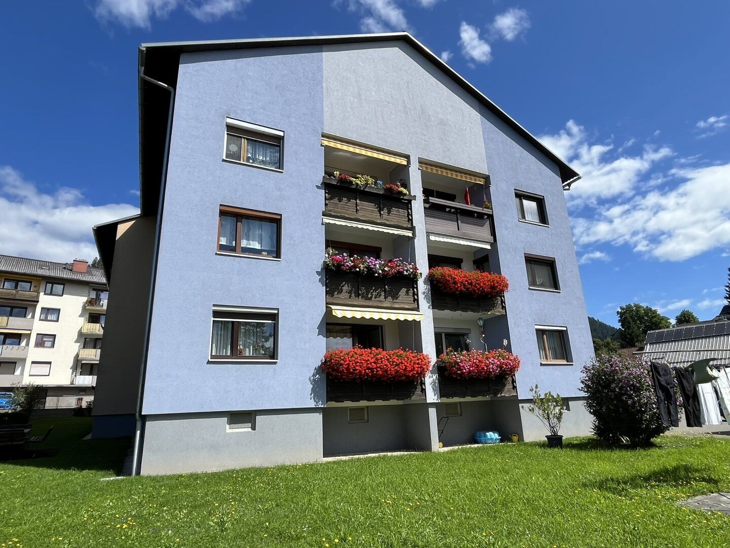 ++Geräumige 3-Zimmer Wohnung mit Loggia und toller Aussicht in Fohnsdorf - voll möbliert++