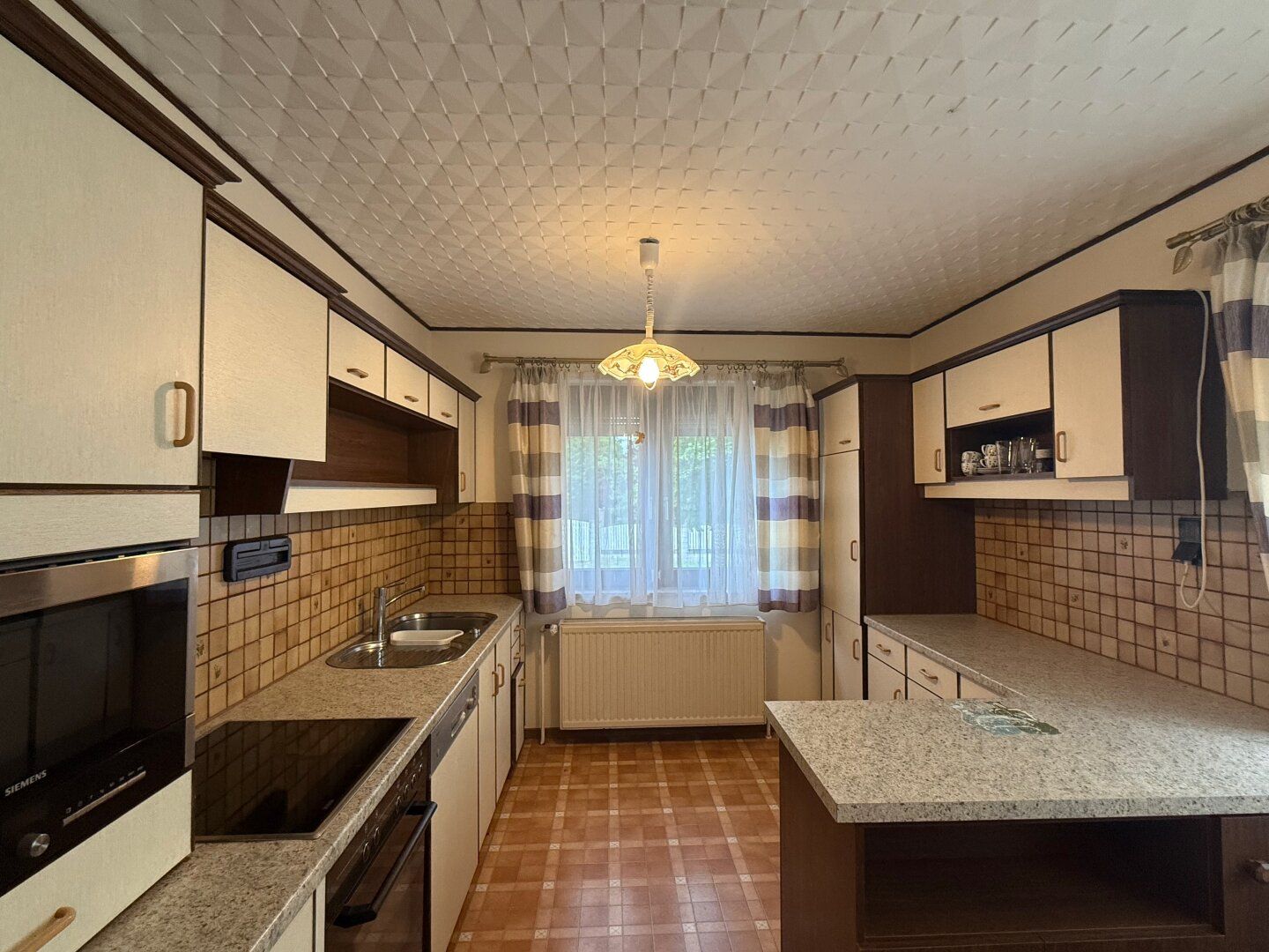 Haus – Enzersfeld im Weinviertel - Ansicht 2