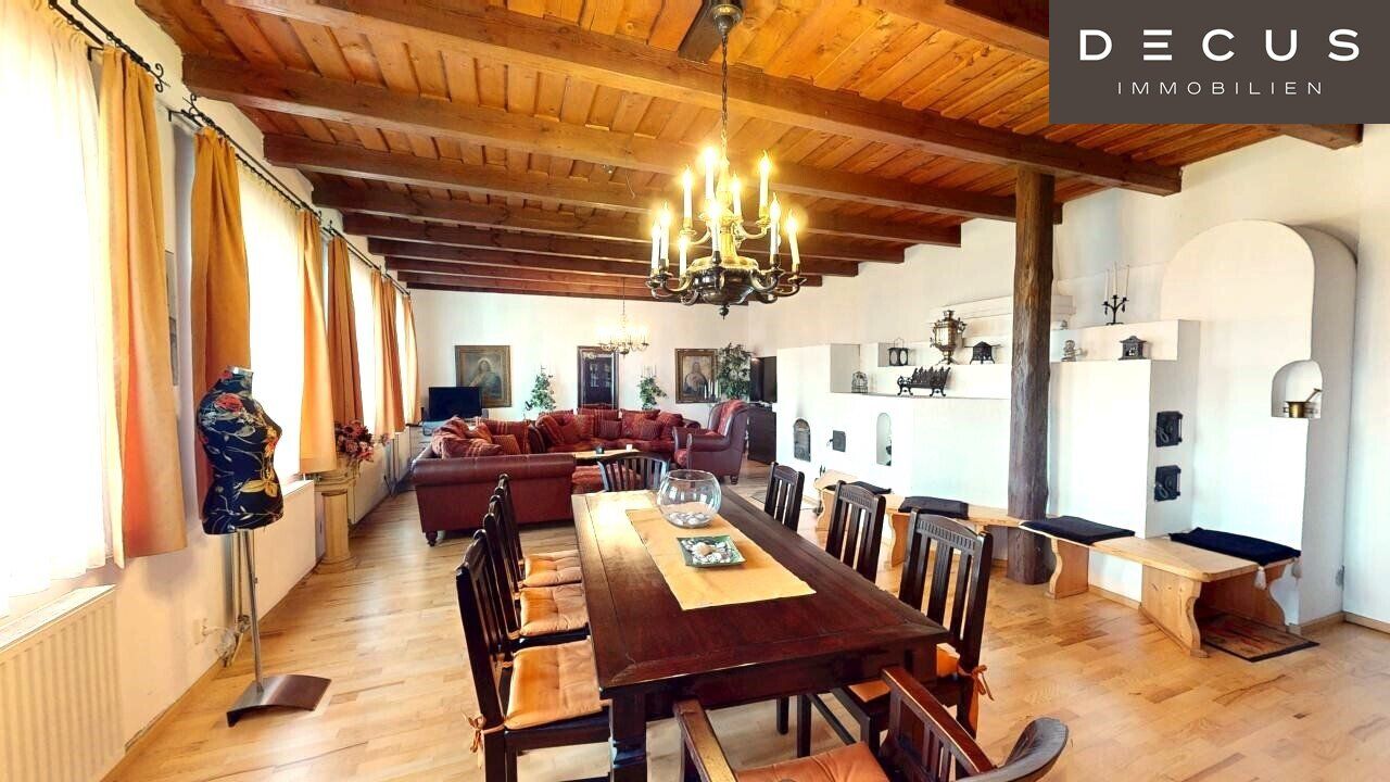 LANDSITZ IN UNGARN - ZWÖLFARKADEN-HERRENHAUS MIT GROSSEM GRUND - PROIVISIONSFREI FÜR DEN KÄUFER