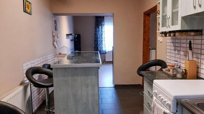 Küche zum Wohnzimmer