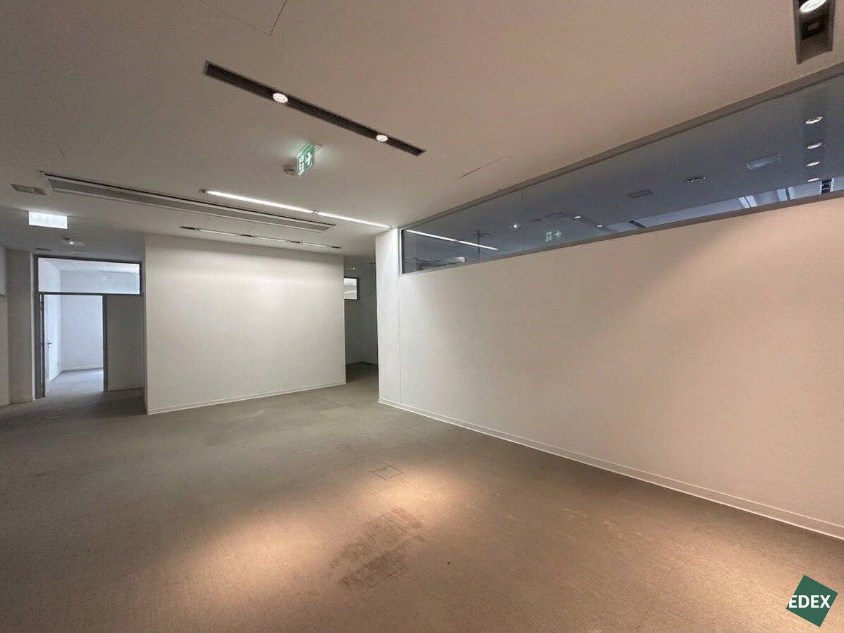 Vielseitig nutzbare und gut sichtbare Erdgeschossfläche | Büro, Ordination oder Showroom - Ansicht 4