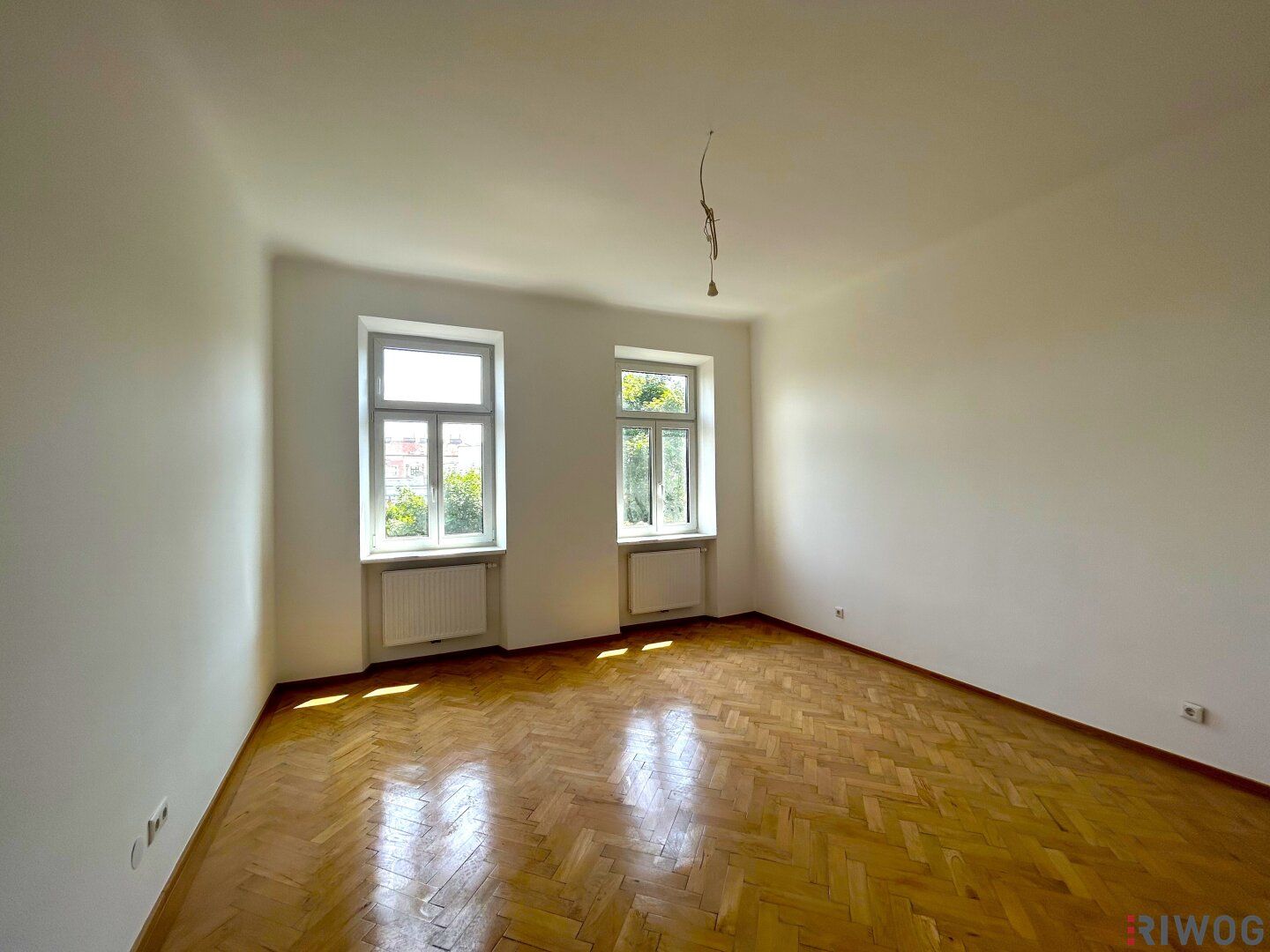 SANIERT *** Beim Kongressbad und S45 Hernals *** 2-Zimmer Wohnung zur Untermiete *** Nähe Hernalser Hauptstraße