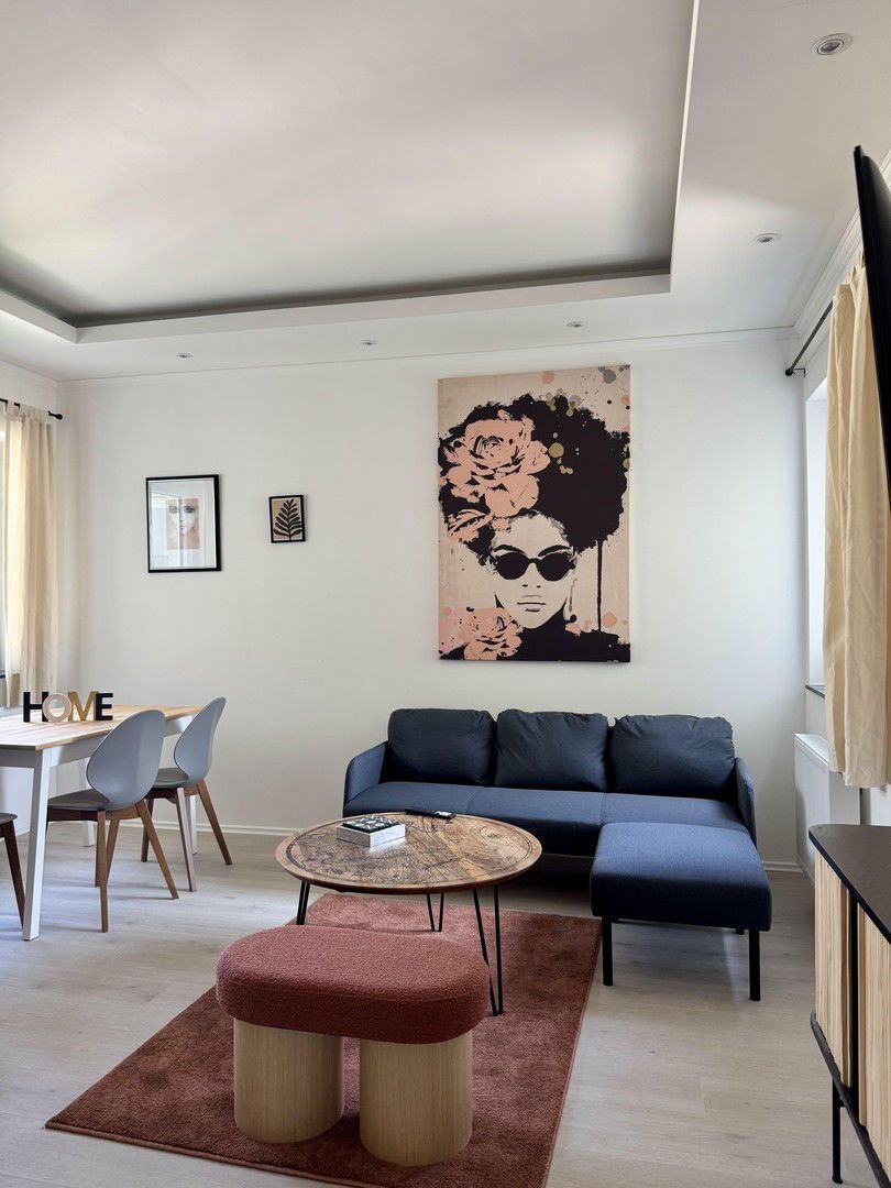 Boutique City Lifestyle Apartment mit Büro (322)