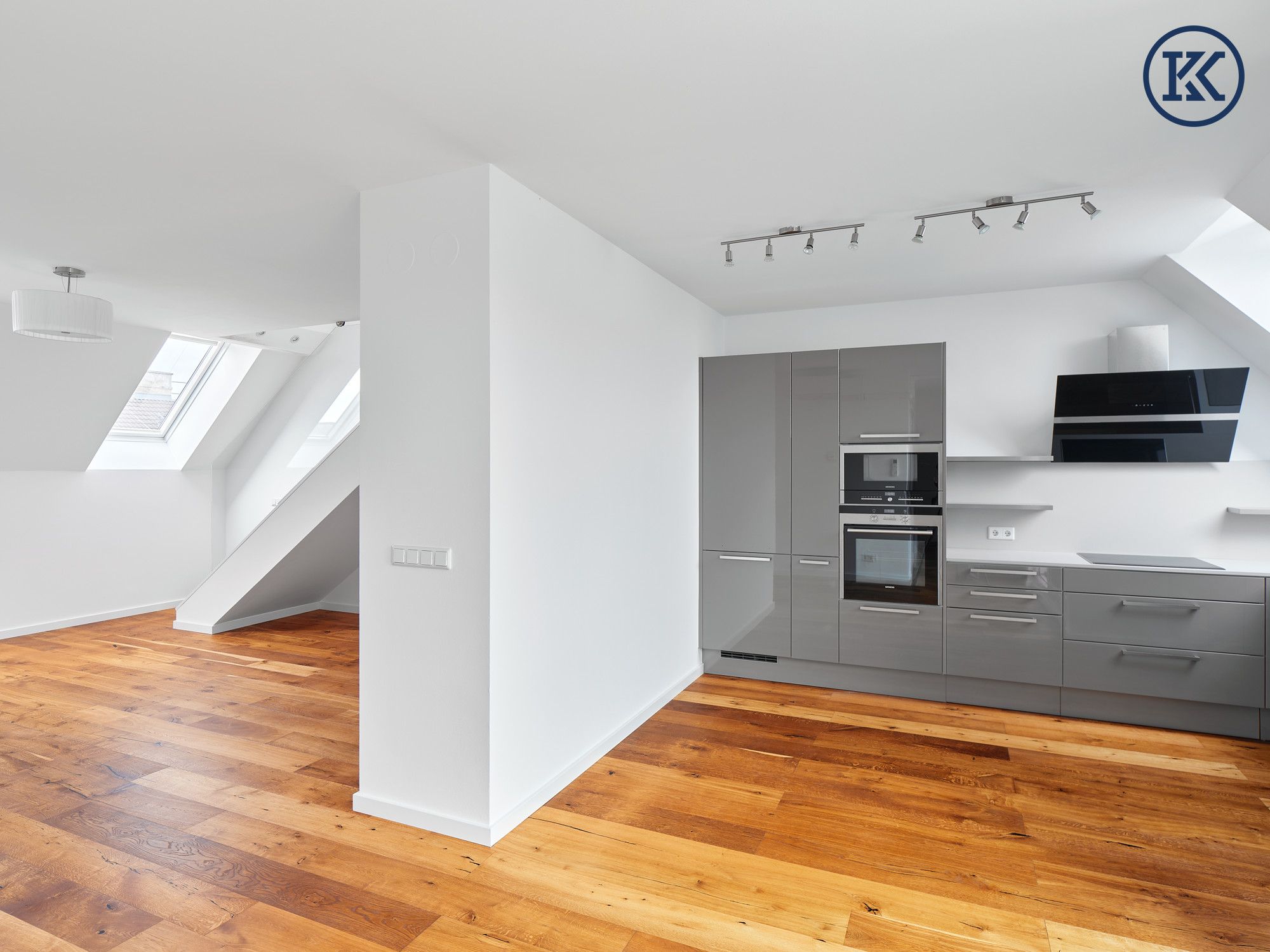 Wohnen über den Dächern Wiens - Exklusive Dachgeschosswohnung mit Galerie & Terrassen