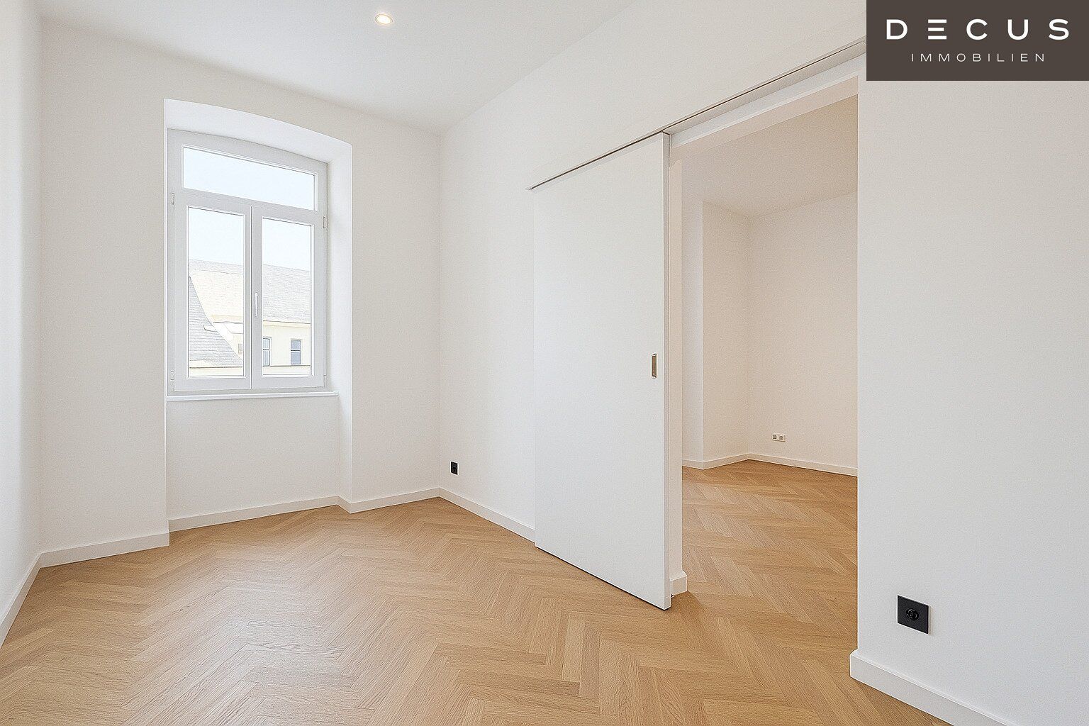 | ALTHAUS-SANIERUNG | 2 ZIMMER | WÄRMEPPUMPE