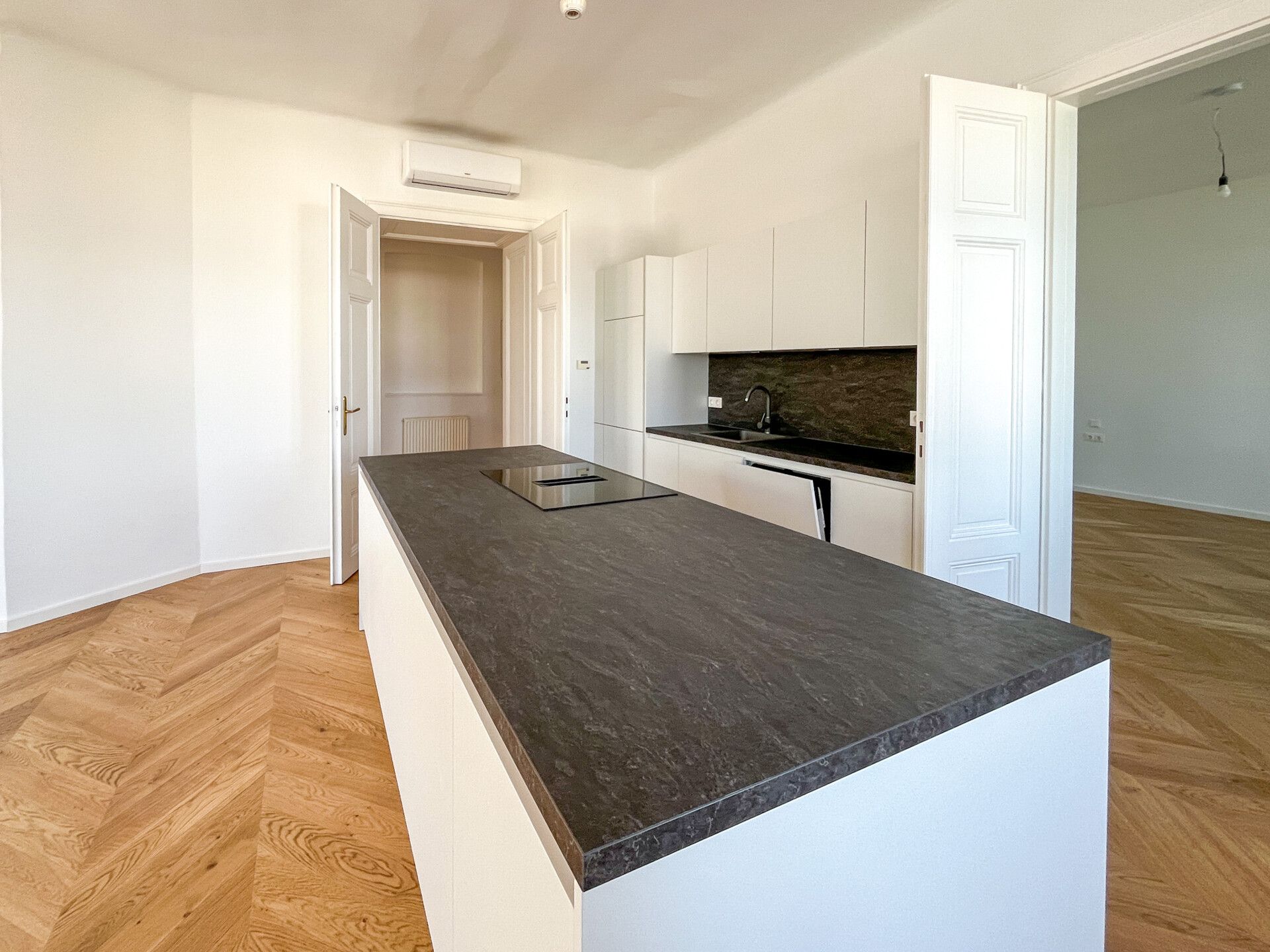 Generalsanierte, helle 4-Zimmer-Altbauwohnung mit Ausblick - zu mieten in 1010 Wien - Visning 5