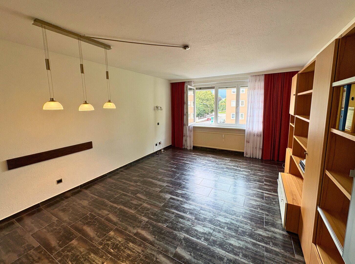Top-Angebot in Pradl: 4-Zimmer-Wohnung mit Sonnenloggia & hochwertiger Ausstattung