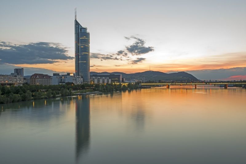 MILLENNIUM TOWER - Ansicht 3