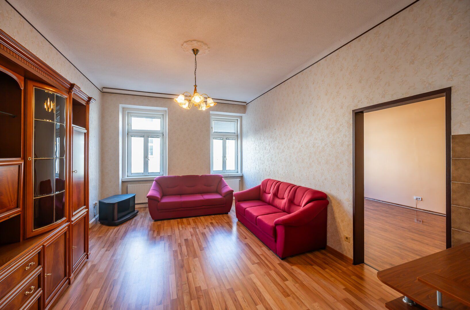 ++NEU++ Großzügige 5-Zimmer Altbauwohnung - adaptierbarer Grundriss
