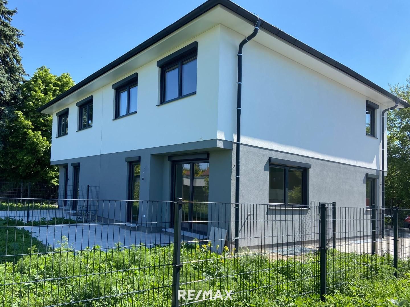 Hochwertige Doppelhaushälfte in Groß-Enzersdorf