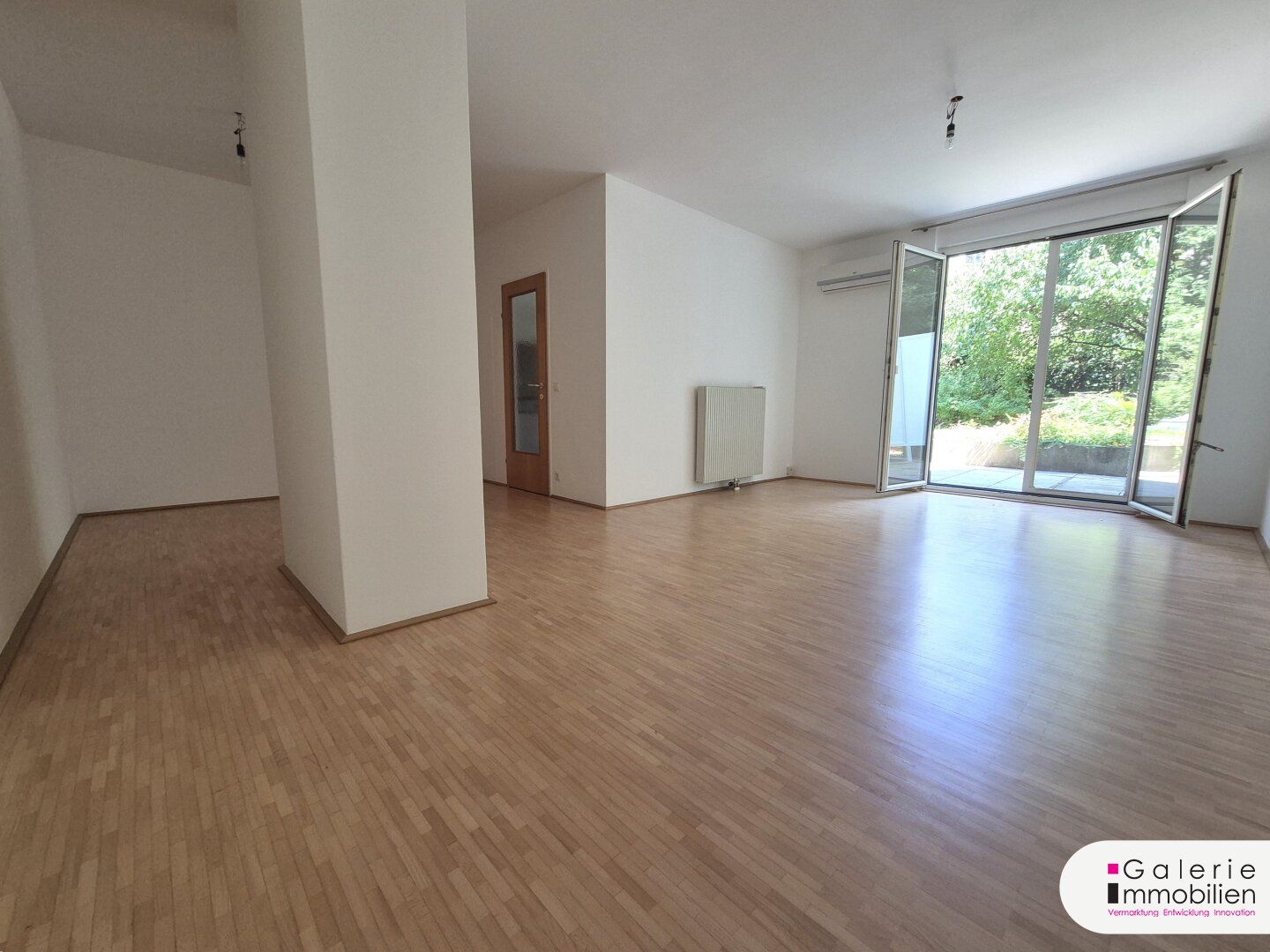 Wunderschöne helle 2-Zimmer-Neubauwohnung mit großer Terrasse - Grünblick und Ruhelage