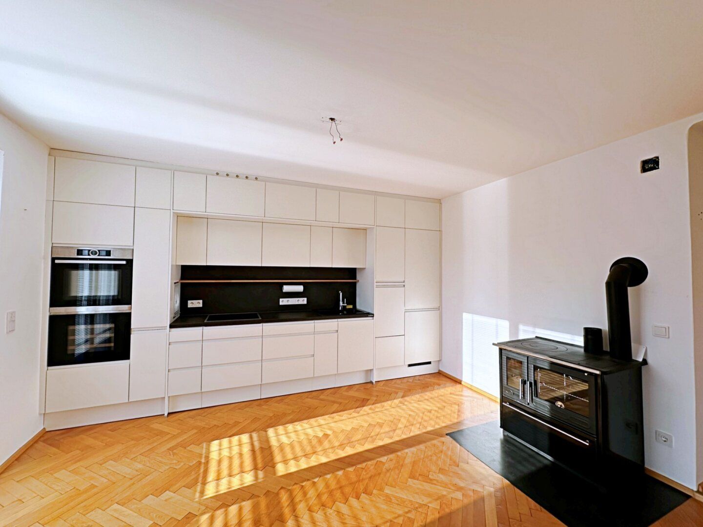 Moderne 2-Zimmer-Wohnung mit Balkon & Gartenbenutzung in Maxglan