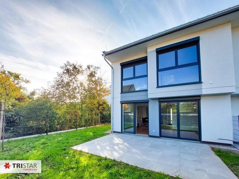 Modernes Reihenhaus in 1220 Wien: Erstbezug mit Garten, Terrasse und viel Komfort!