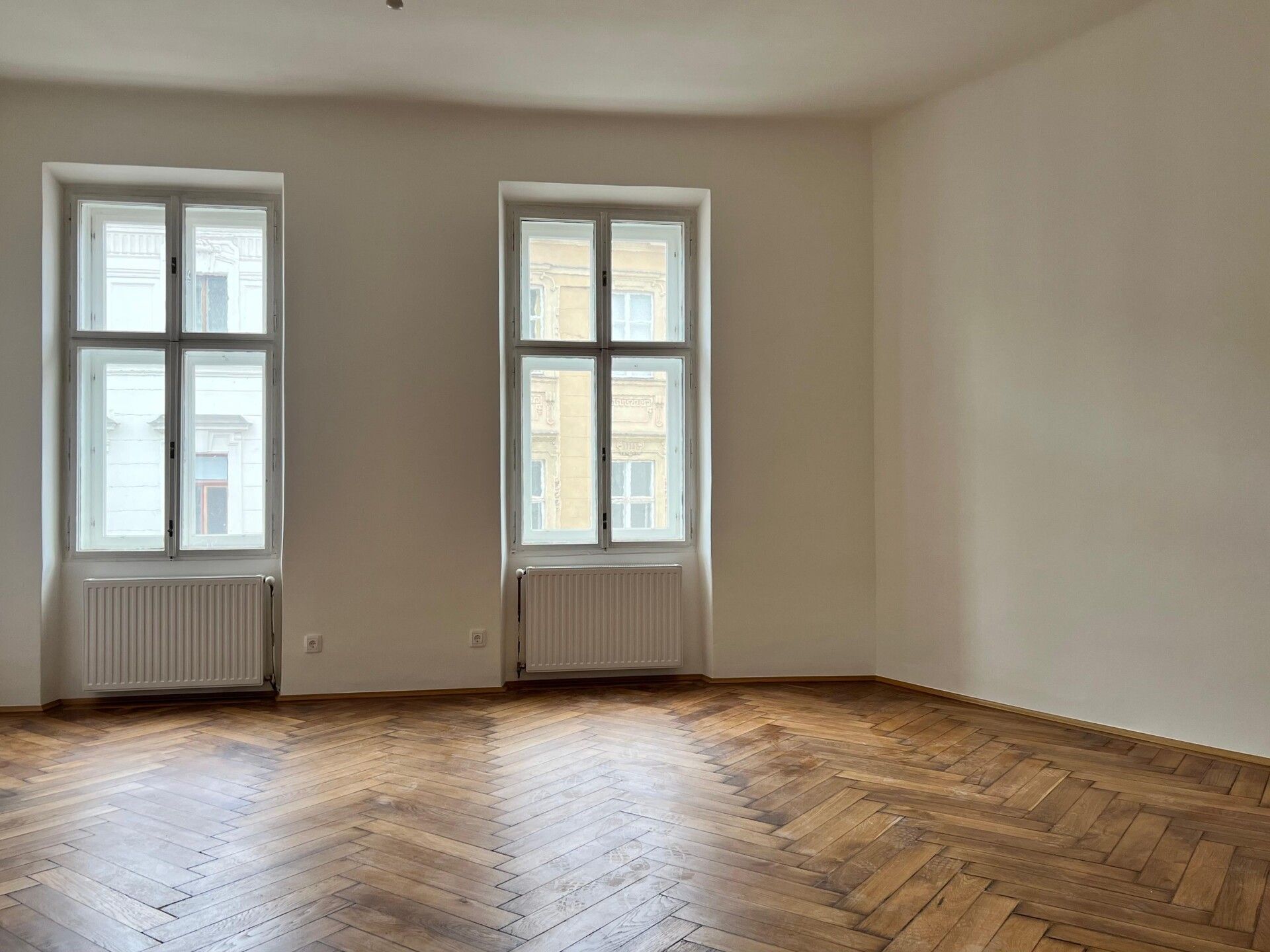 Stilvoll sanierter Altbau in begehrter Lage des 8. Bezirks