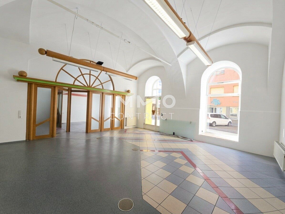 GESCHÄFTSFLÄCHE in zentrale Lage mit Parkmöglichkeit - 3 Räume - Schießstattgasse 4 - Top 503 - Ansicht 2