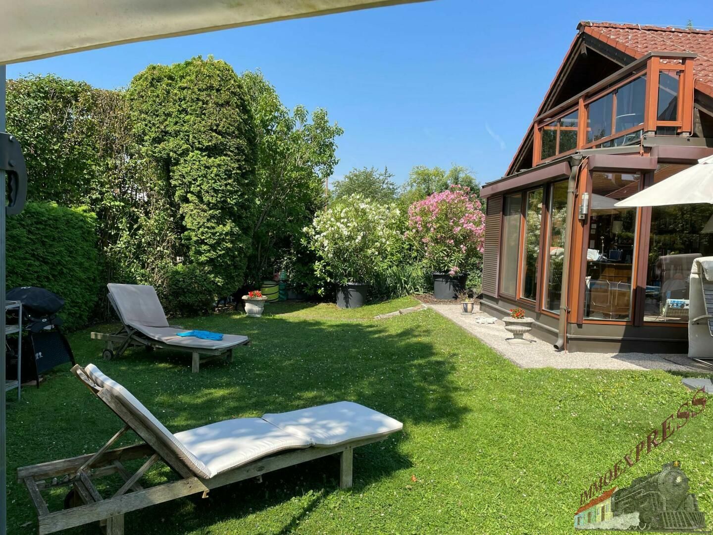 1130Wien, sonnendurchflutetes Gartenhaus, in traumhafter Ruhelage, 3 Zimmer +Wintergarten,