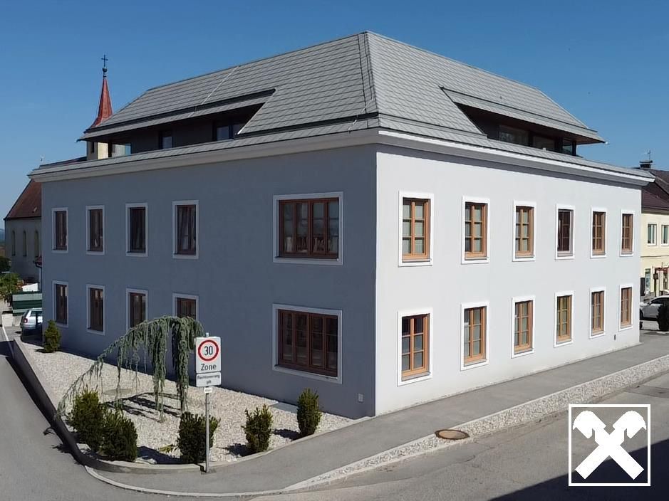 Wohnhausanlage mit SIEBEN Wohn- und einer Arztpraxis inmitten von Wallsee! - Ansicht 4