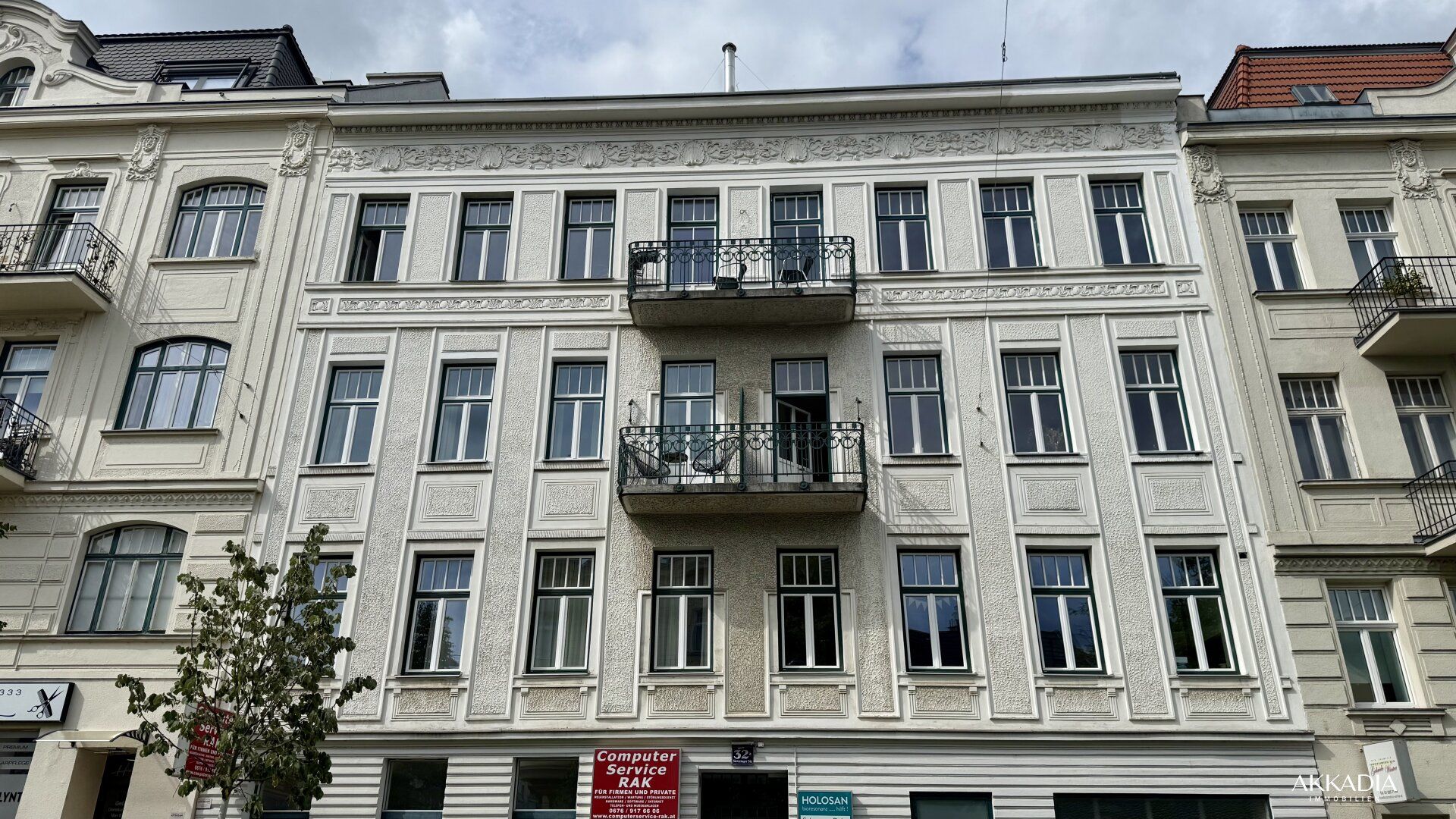 Sanierter Altbau I Balkon I 3 Zimmer