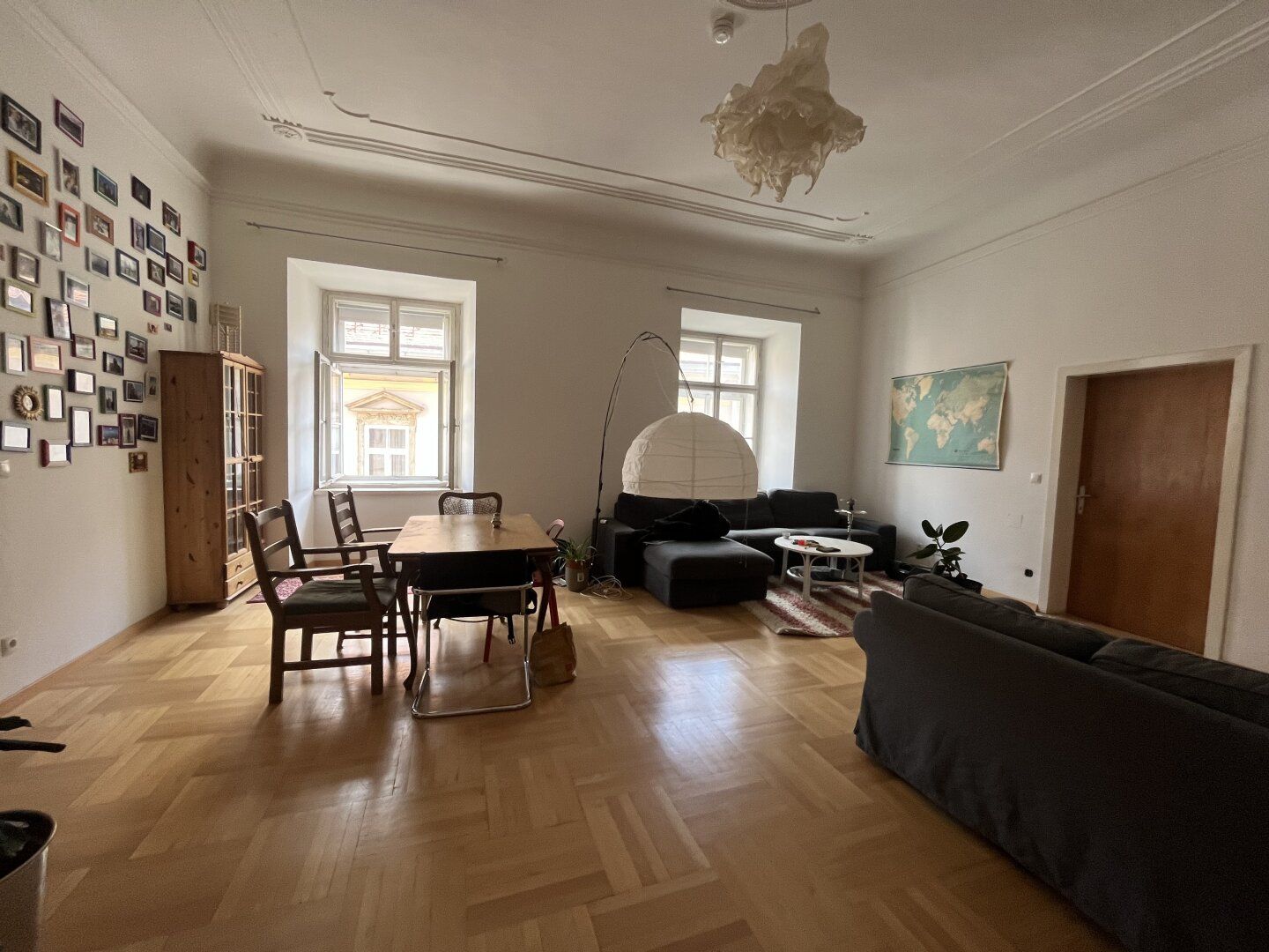 WG-geeignet - Absolute Innenstadtlage! Traumhaft schöne 4-Zimmer-Wohnung mit separaten Küche m Herzen von Graz nahe dem Grazer Hauptplatz und Schloßberg - Provisionsfrei