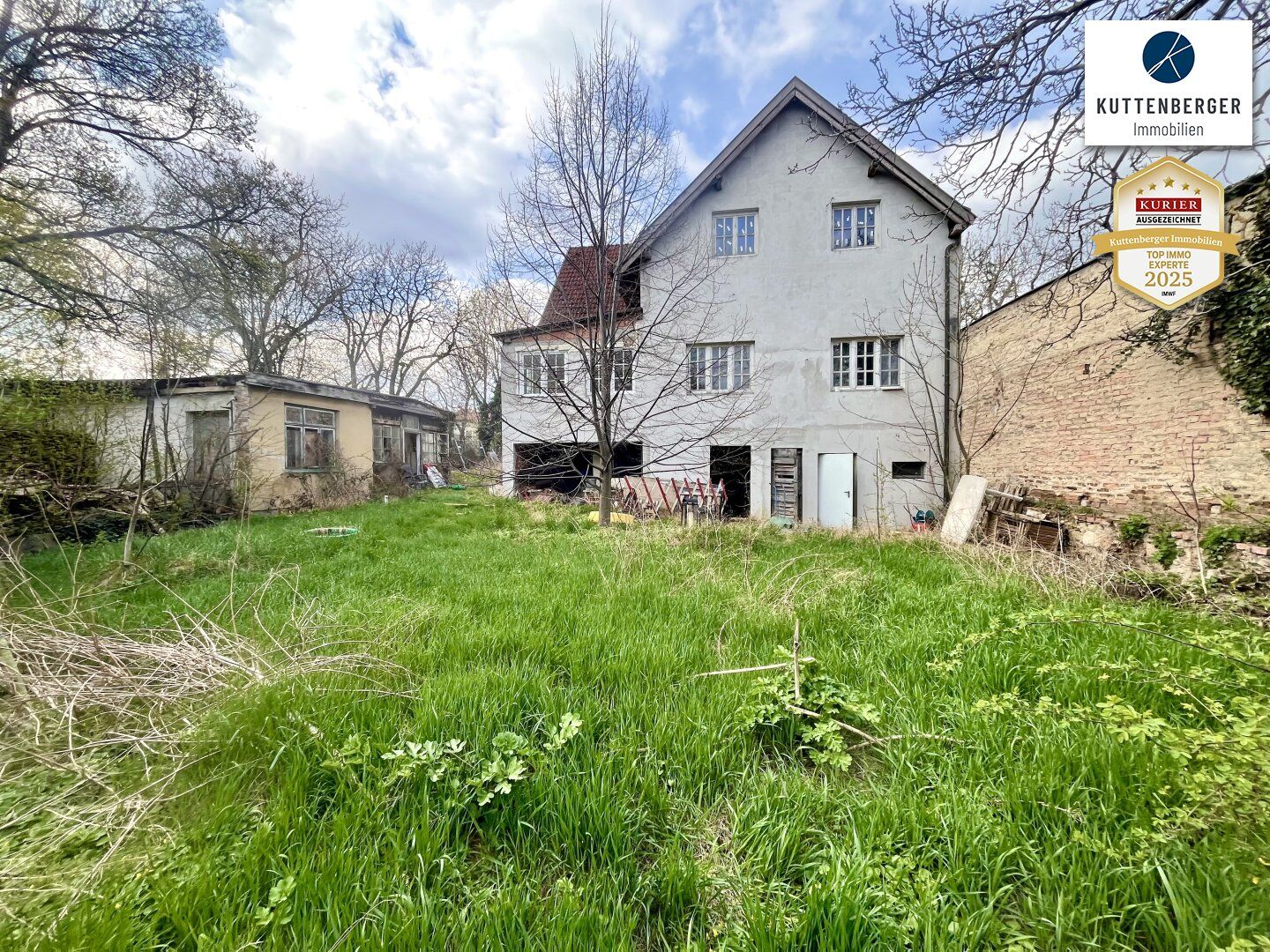 Ihr Traumhaus wartet: Sanierungsbedürftiges Einfamilienhaus (AB) mit weitläufigen Garten in Leobersdorf!