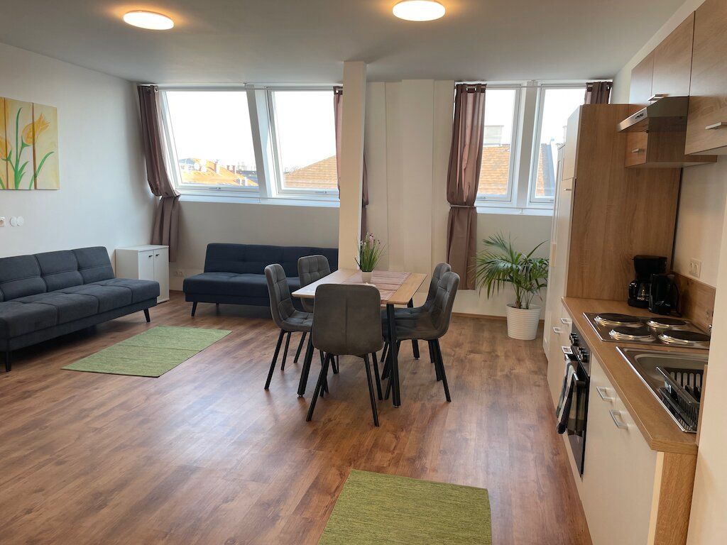 Neubau-Apartment in repräsentativen Gründerzeithaus