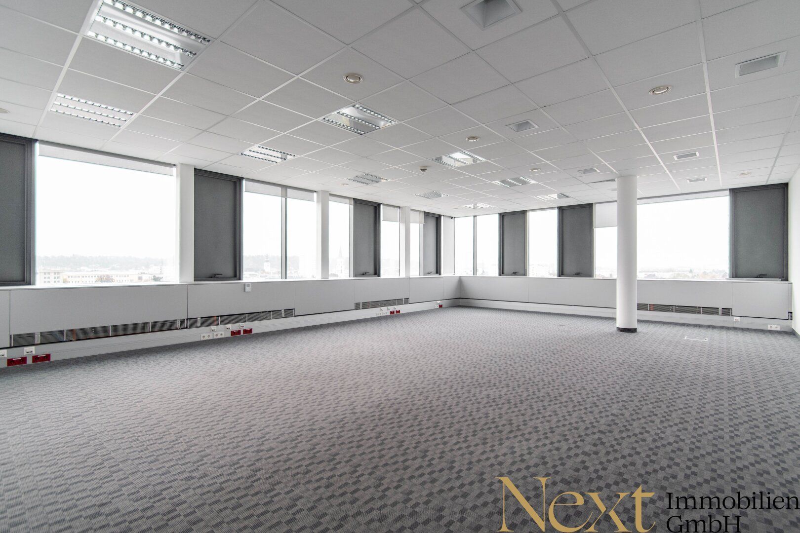 Moderne und klimatisierte (Penthouse-)Bürofläche mit Parkplätzen und top Ausstattung ab sofort in Wels zu vermieten! - Ansicht 2