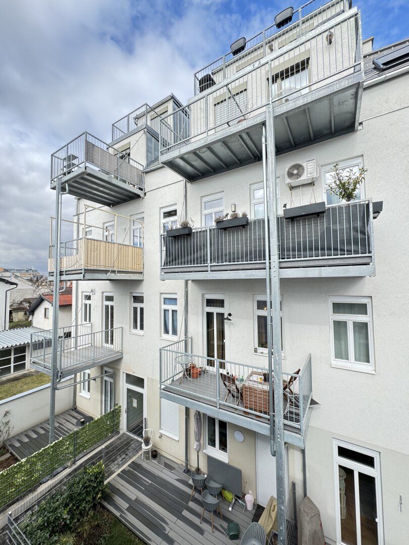 Moderne 2-Zimmer-Dachgeschosswohnung mit traumhaftem Fernblick - Ihr neues Zuhause in 1220 Wien