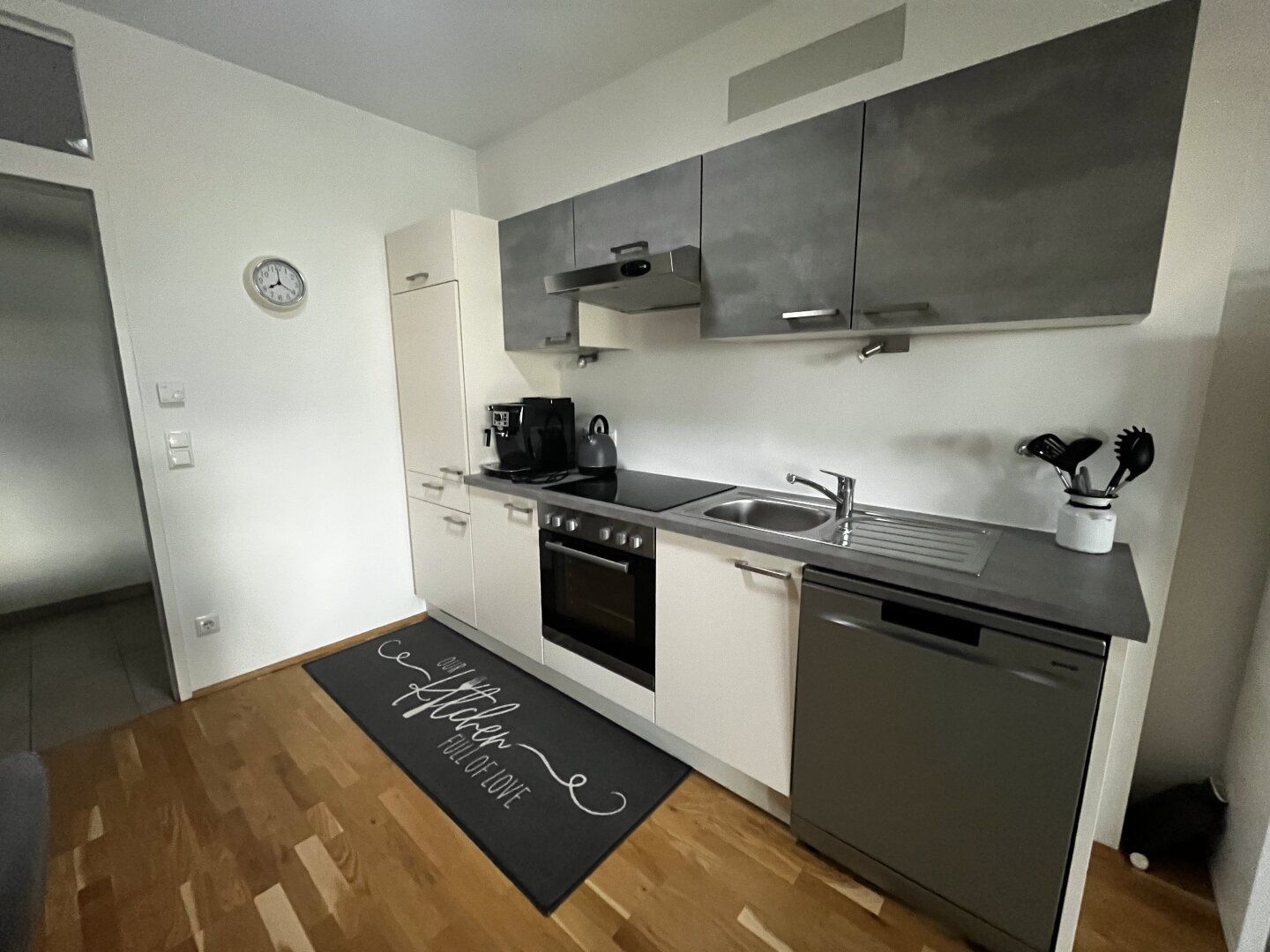 Graz-Nähe Citypark: Ideal für Singles & Paare - 2-Zimmer-Wohnung, gefördert, unbefristet mit Loggia und bester Anbindung!