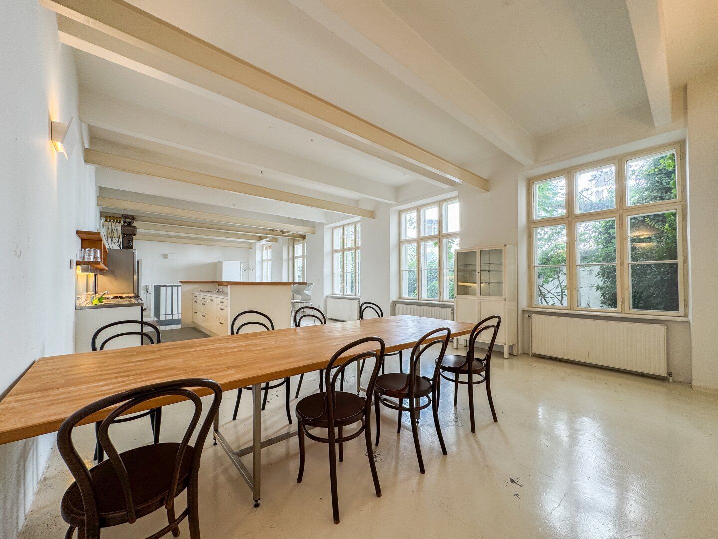 LOFT MIT GRÜNEM HOF IN BESTER LAGE - 212 m² Nutzfläche