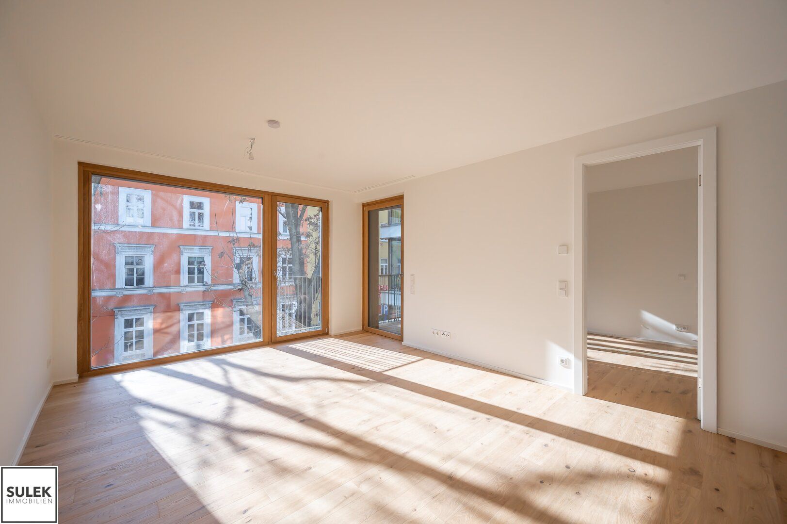 ERSTBEZUG in der Apollogasse 18: hochwertig, südseitig, zentral! 2 Zimmer + Loggia ab sofort beziehbar!