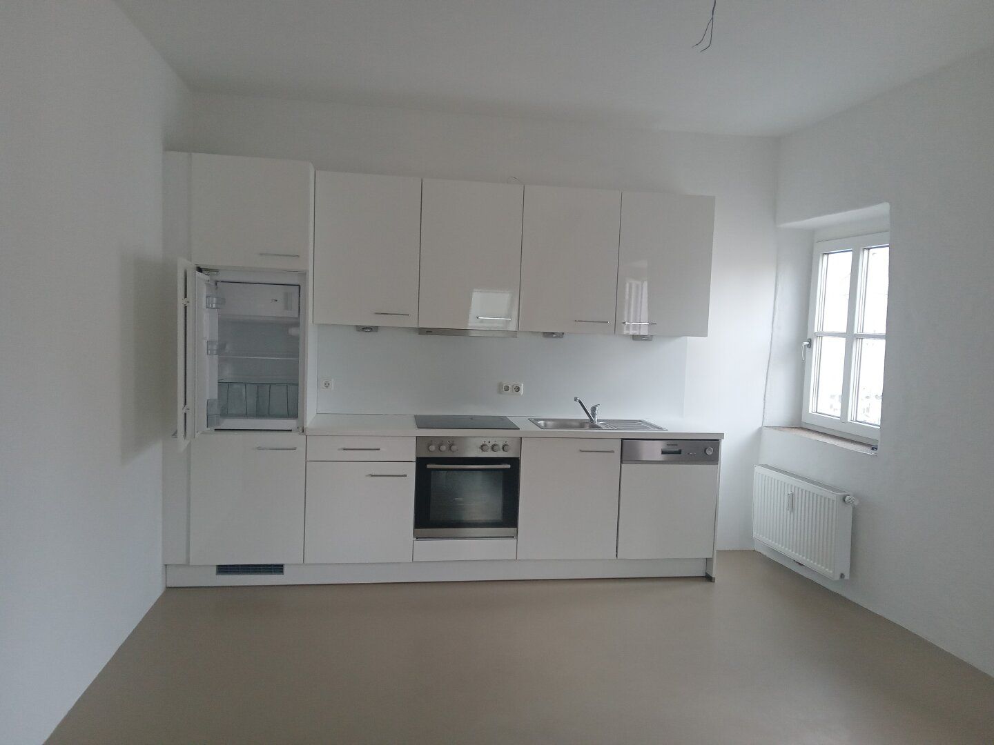 schöne 3-Zimmer-Wohnung mit möblierter Küche im Zentrum von Schärding