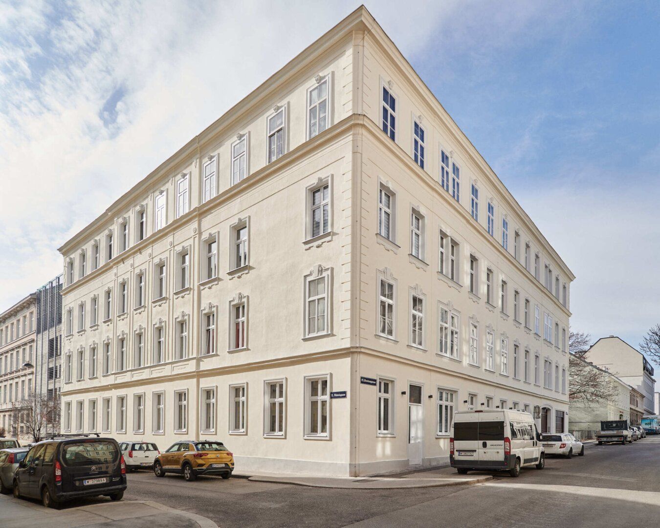 Neuwertige 2-Zimmer-Wohnung Altbauwohnung in 1150 Wien nahe Mariahilfer Straße