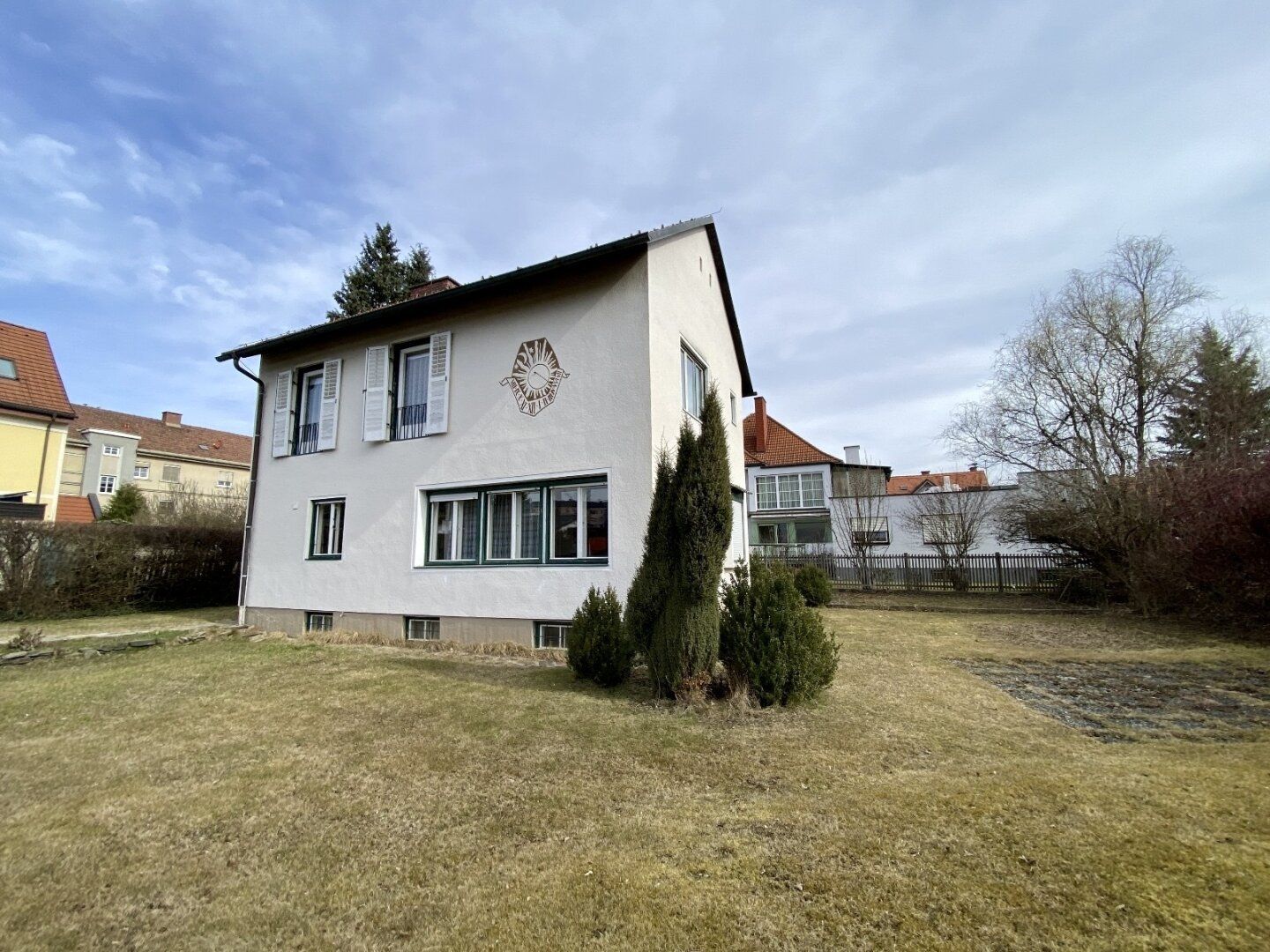 Knittelfeld: familienfreundliches Einfamilienhaus mit Garten und Garage in zentraler Lage!