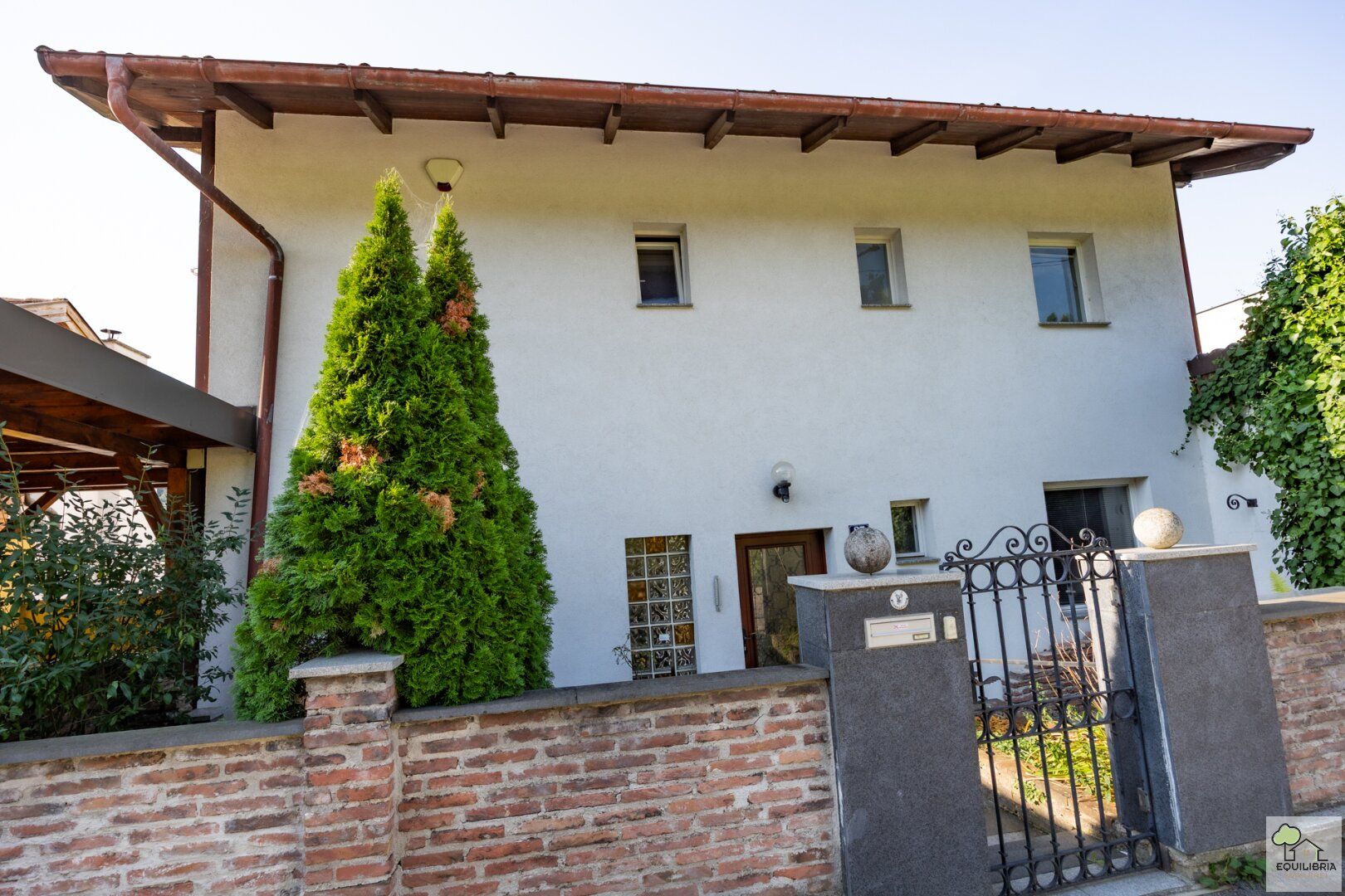 Traumlage Ölberg - Herrliche Aussicht in Toplage - EFH mit Pool und Potential