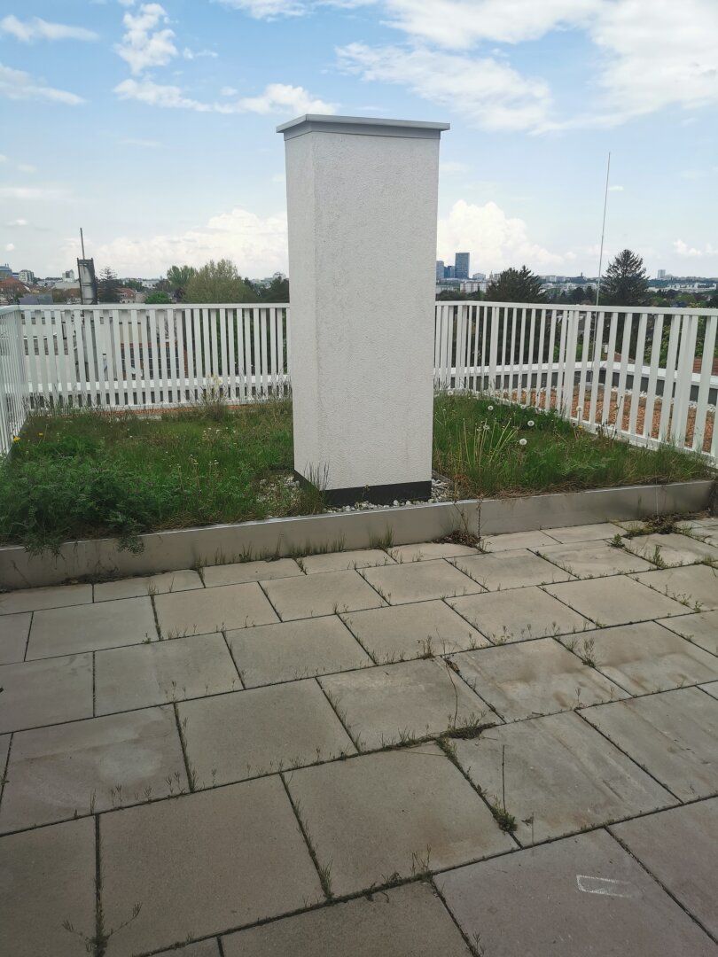 Single Wohnung mit Garten im 4.Stock