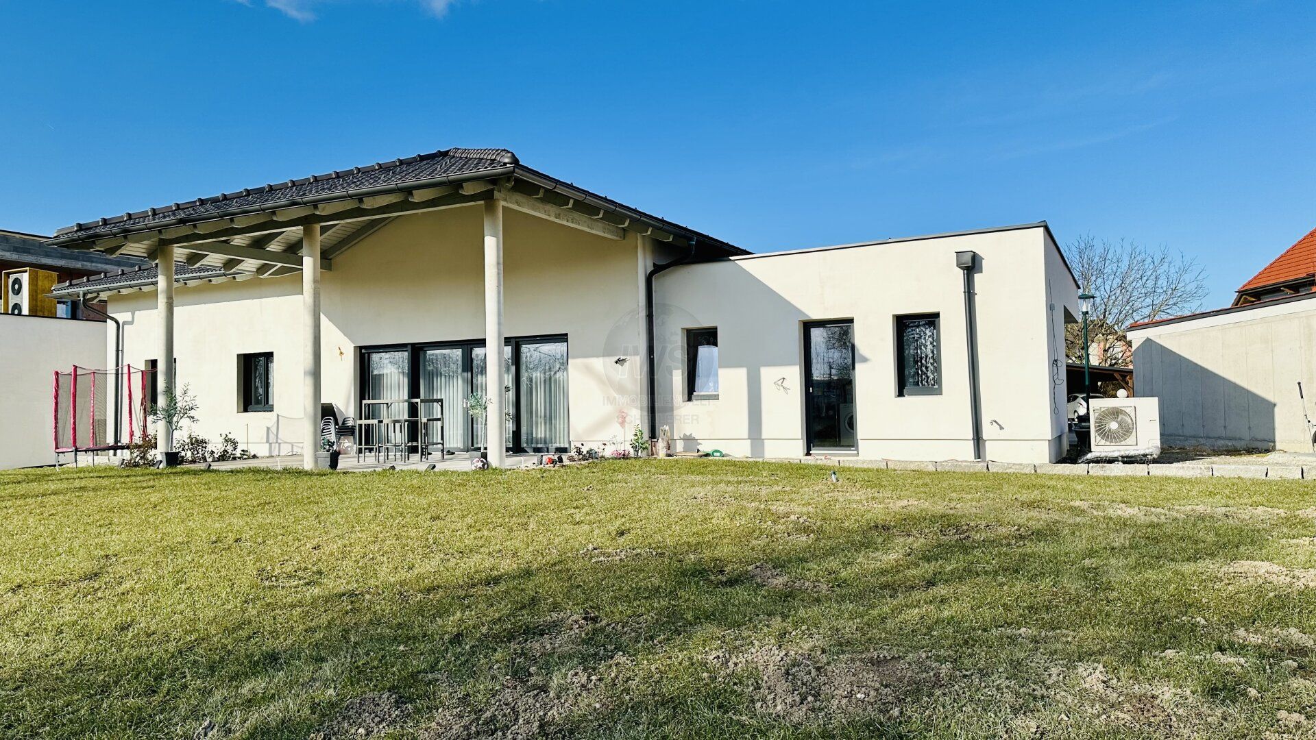 Schöner Bungalow in ruhiger Siedlungslage