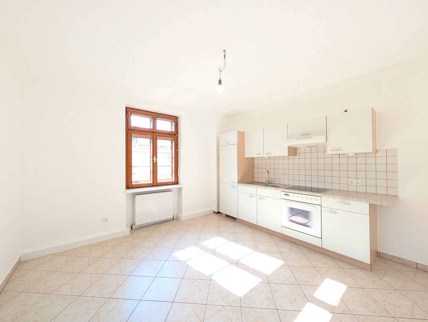 3 Zimmer Wohnung in toller Lage von Neunkirchen - Frisch saniert & sofort bezugsbereit!
