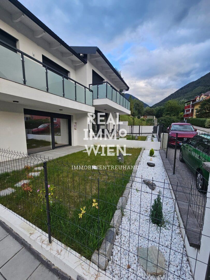 SMARTHAUS/CHALET in Schottwien: Erstbezug mit Garten, drei Terrassen und Blick auf den wunderbaren Hirschenkogel