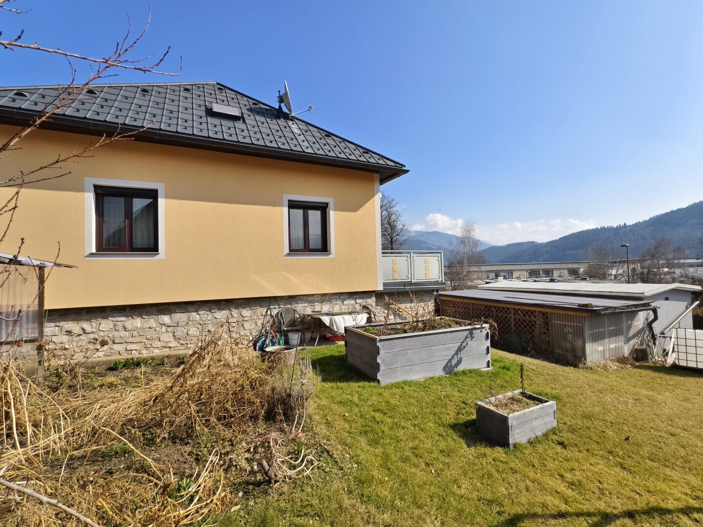 Sonniger Bungalow in Top-Wohnlage von Bruck an der Mur - Ruhig gelegen mit Garage, Carport und traumhafter Aussicht – pohled 4
