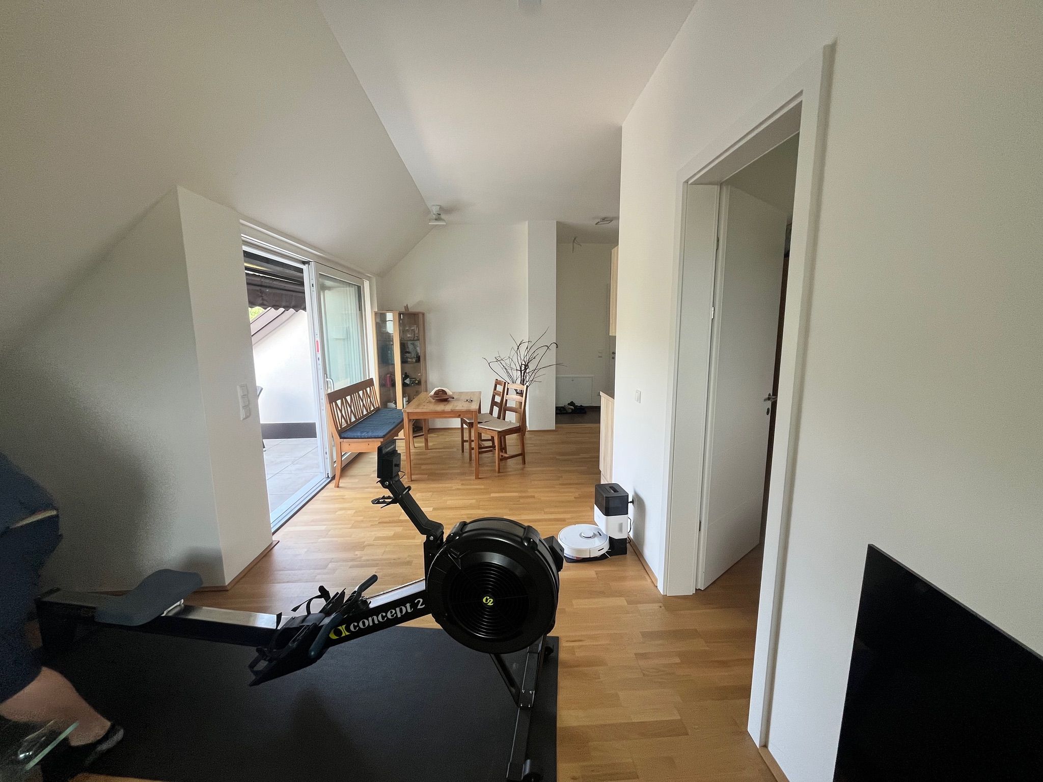 3-Zimmer Dachgeschoßwohnung, Raumkühlung, Garage mit E-Tankstelle