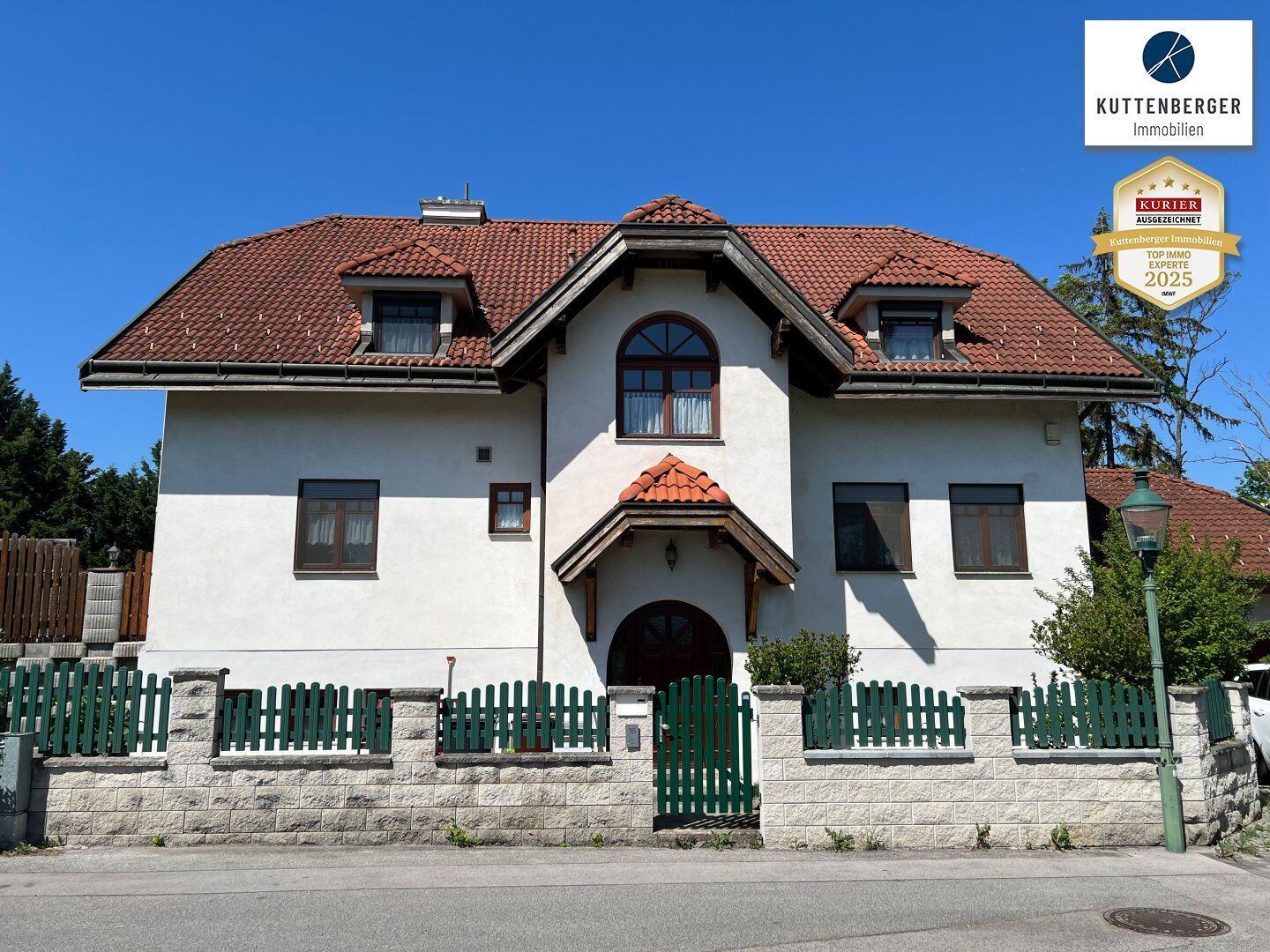 NEUER KAUFPREIS! Bezugsfertiges Ein- oder Zweifamilienhaus mit großzügigem Garten und Garagen!
