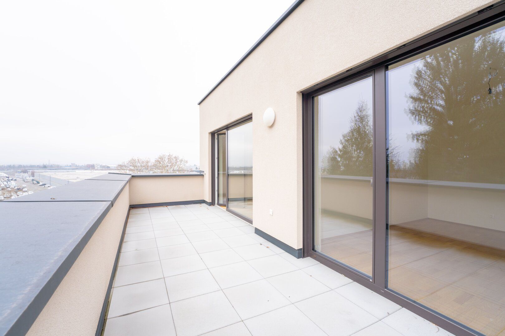 Moderne Penthouse Wohnung mit geräumiger Terrasse und Weitblick!